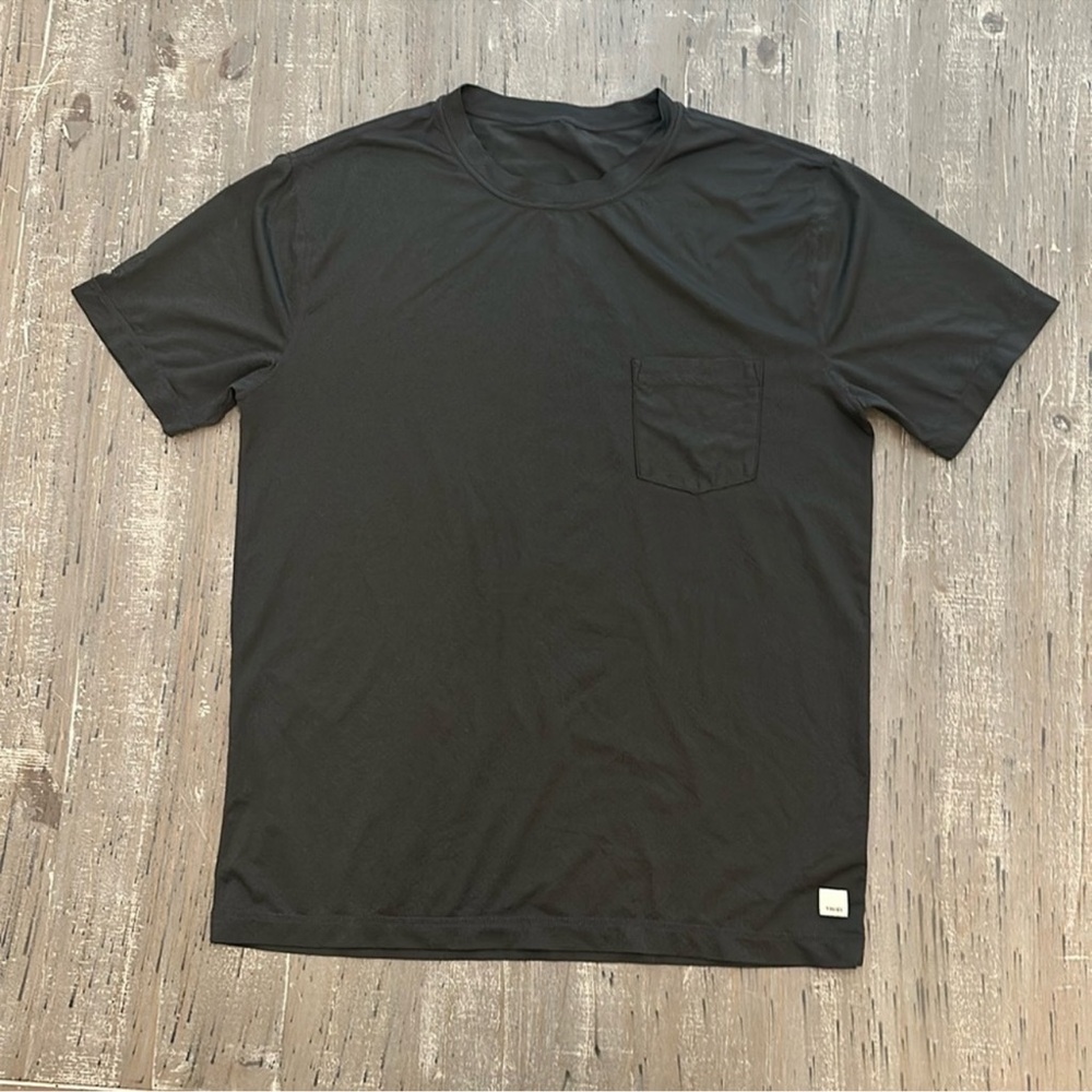 Vuori Men’s Tradewind Performance Tee